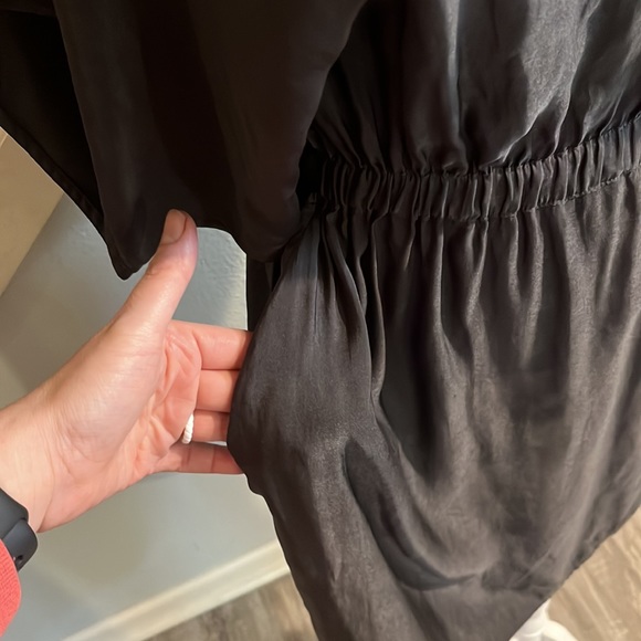 Express charcoal gray soft satin dress with pockets - Picture 3 of 5